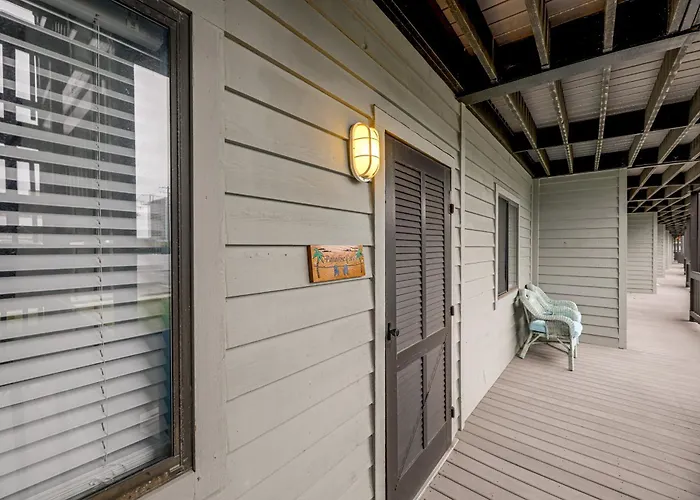 Unwind Poolside, Walk To Shore! Ocean Getaway * Ocean City