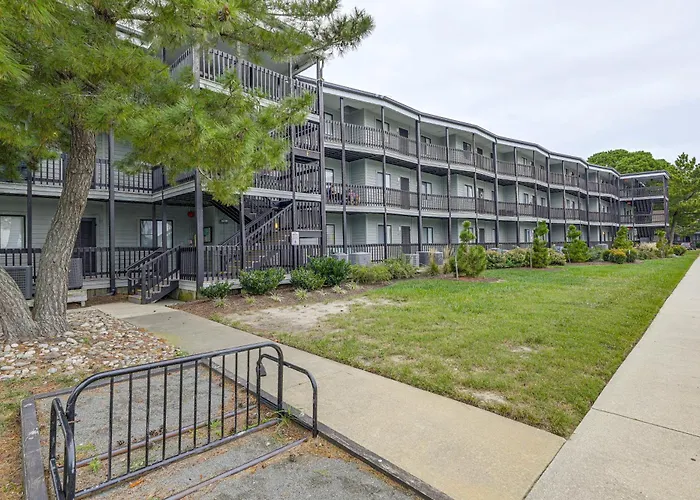 Unwind Poolside, Walk To Shore! Ocean Getaway * Ocean City